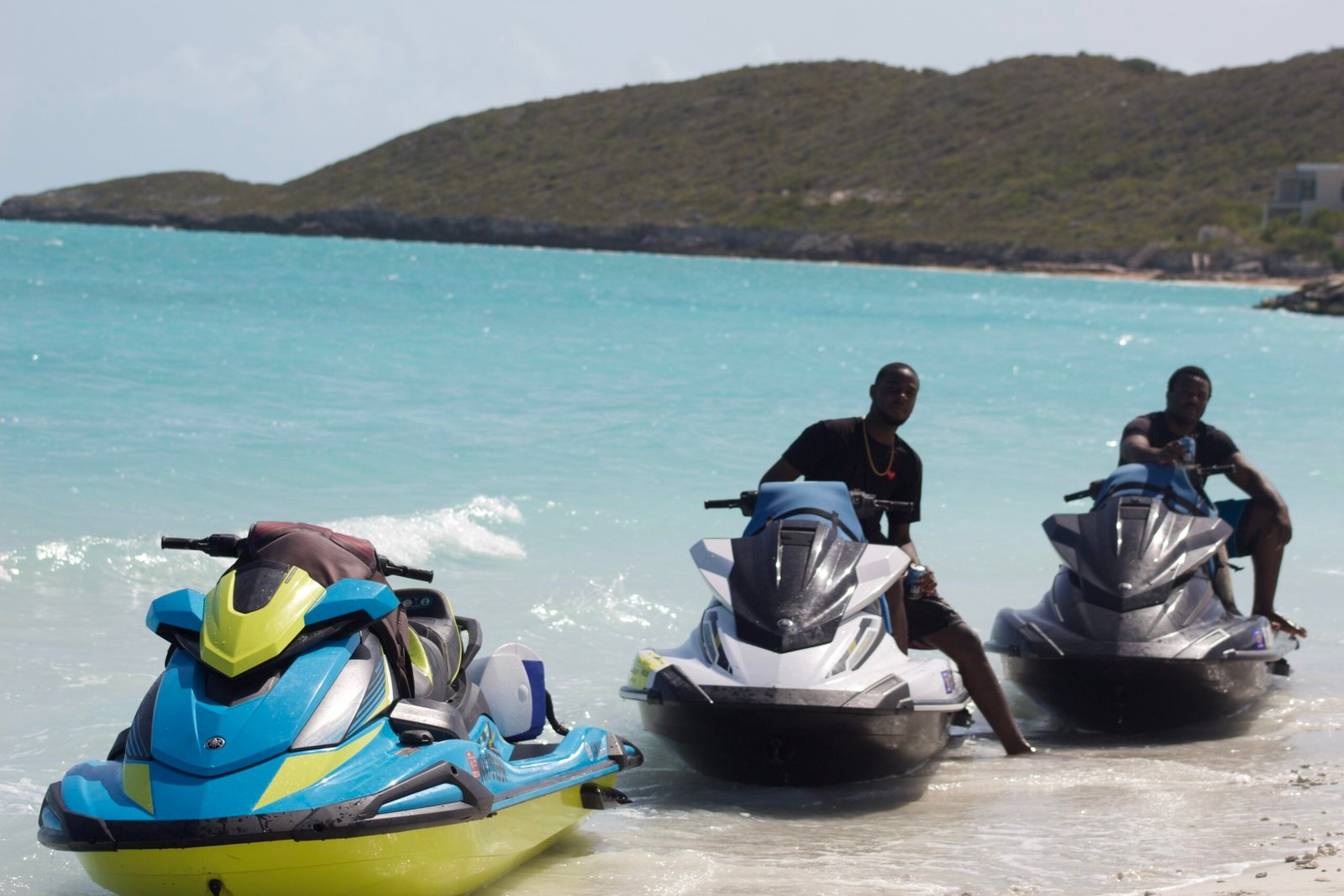 AC72DC48-6988-4F6C-863B-494CED0CC202